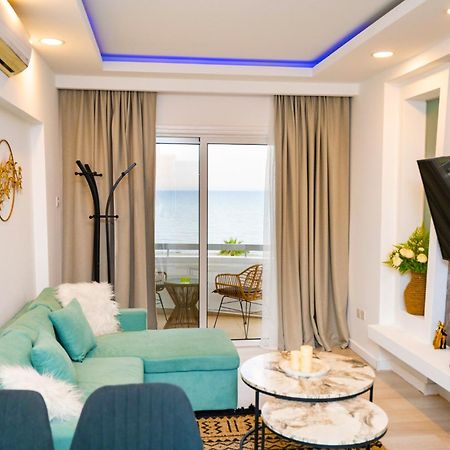 Lazuli Sea View Beachfront Ap 21 Larnaca Exterior foto